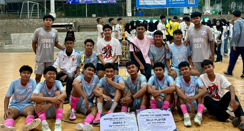 Tampil Gemilang, Muhammad Rizkyan Al Farisi Sabet Gelar 'Best Player' di Rektor Cup IIKNU Tuban 2026